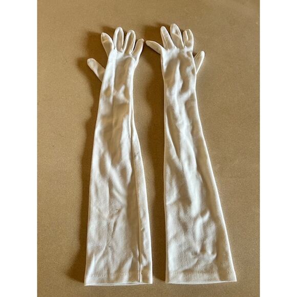 Vintage 1950s–60s White Opera Gloves with Pearl Buttons Size Small - Picture 4 of 8